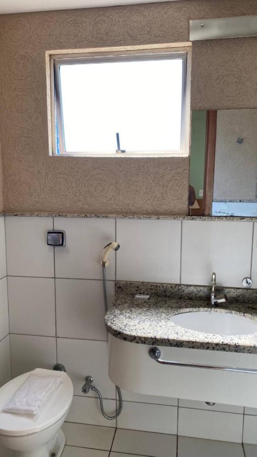 SUÍTE PARA ATÉ 4 PESSOAS EM GOLDEN DOLPHIN GRANDE HOTEL PISCINA 24h Caldas Novas Esterno foto